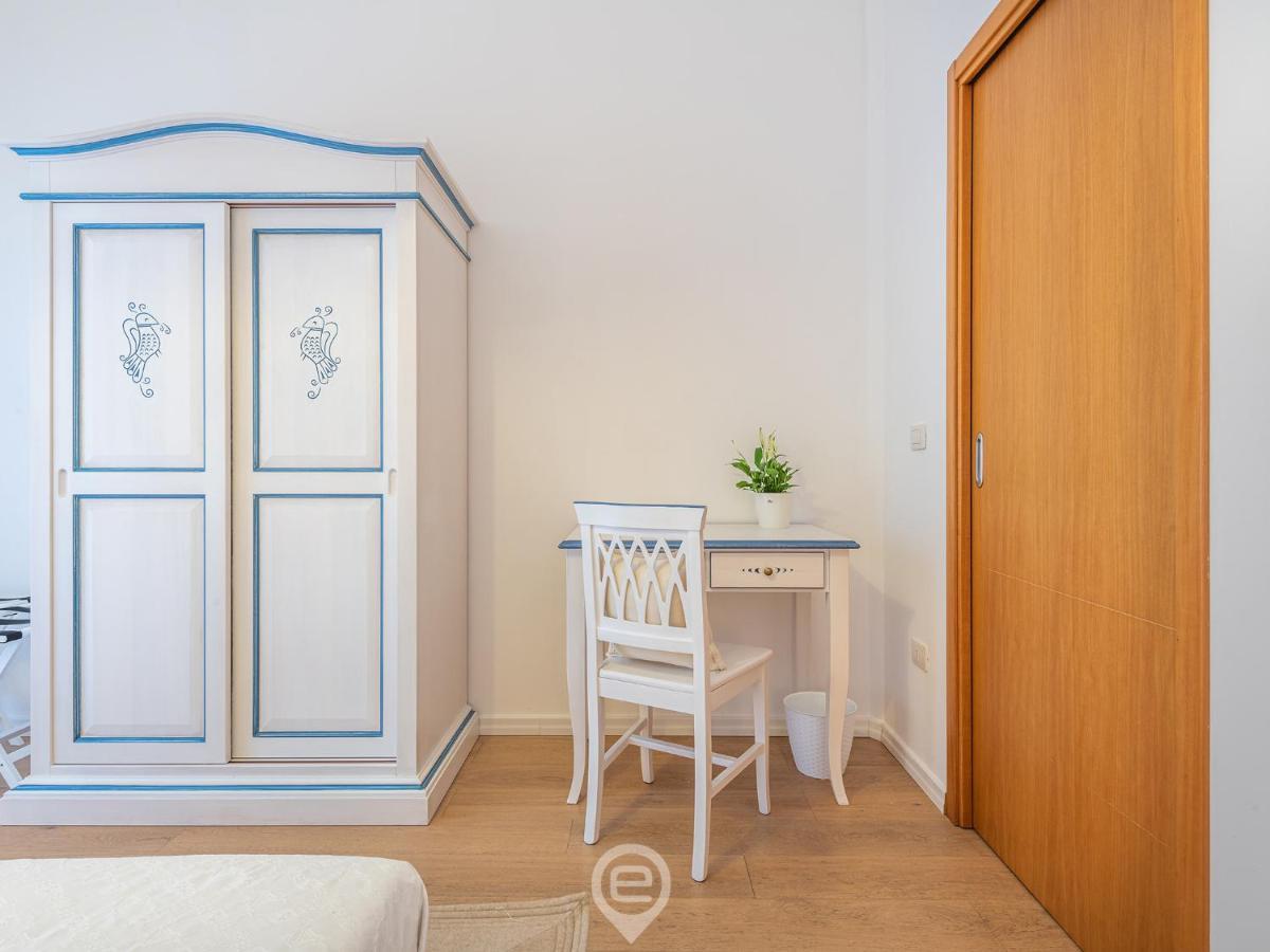 La Finestra Sul Corso Cagliari Exterior foto