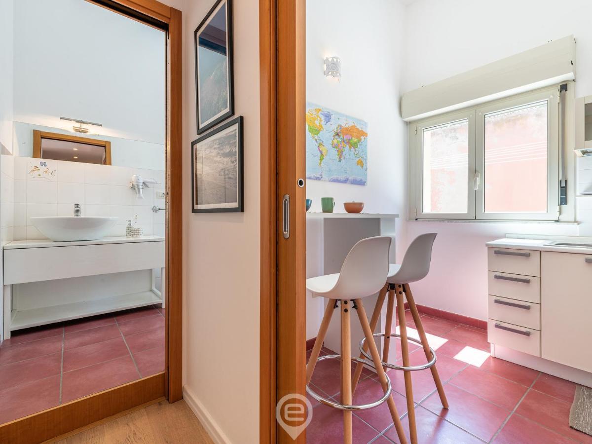 La Finestra Sul Corso Cagliari Exterior foto