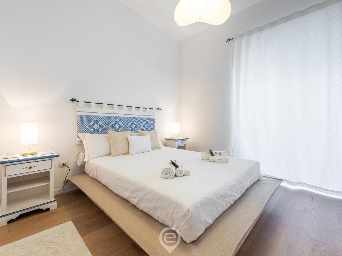 La Finestra Sul Corso Cagliari Exterior foto