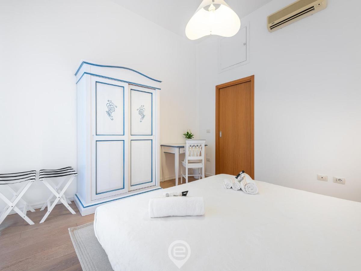 La Finestra Sul Corso Cagliari Exterior foto
